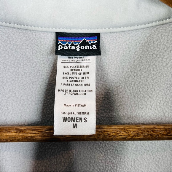 Patagonia Floral Gray Demitasse Windproof Softshell Jacket - Picture 5 of 7